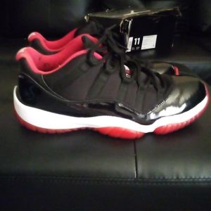 2015 Jordan 11 low bred